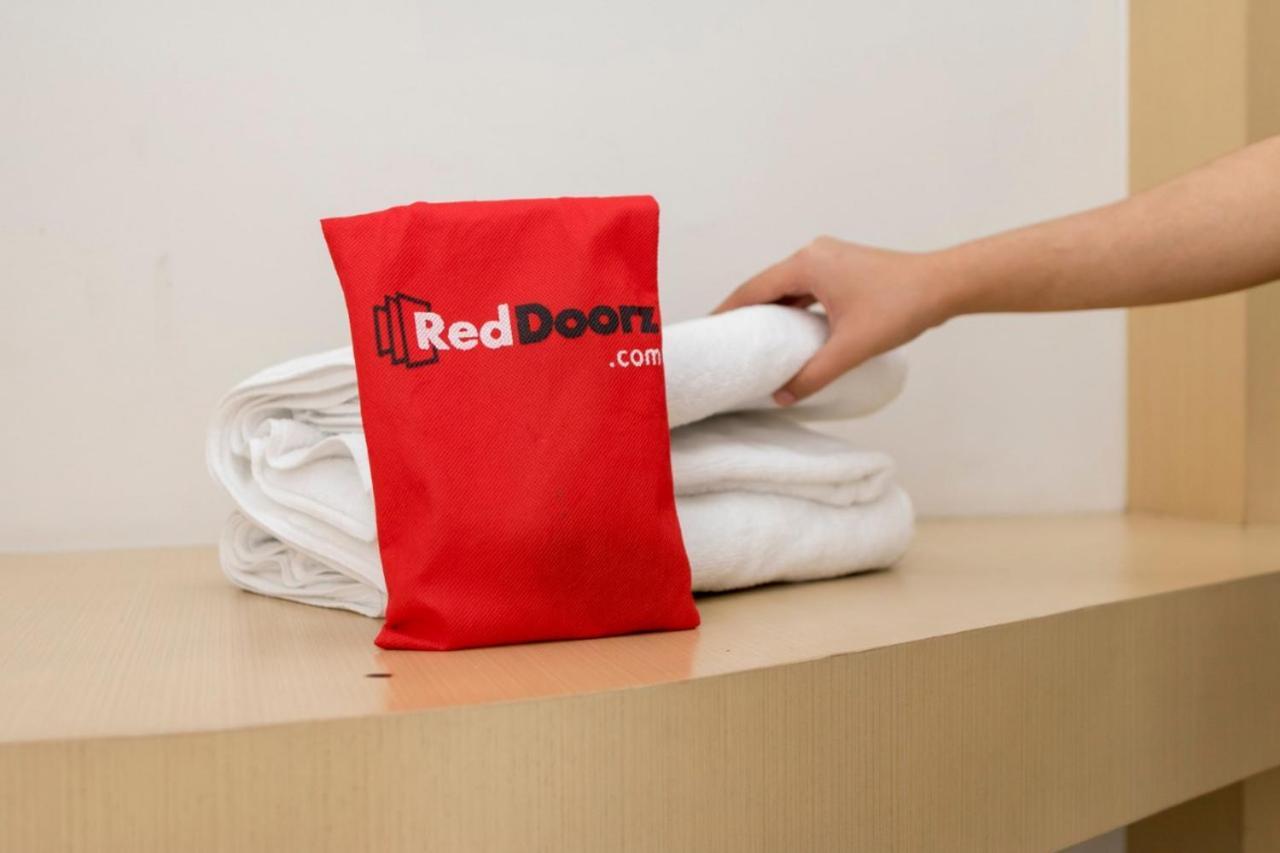 Reddoorz Near Xt Square 3 Hotel Yogyakarta Kültér fotó